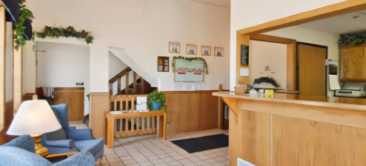 林肯西温德姆速8酒店(Super 8 by Wyndham Lincoln West)图片