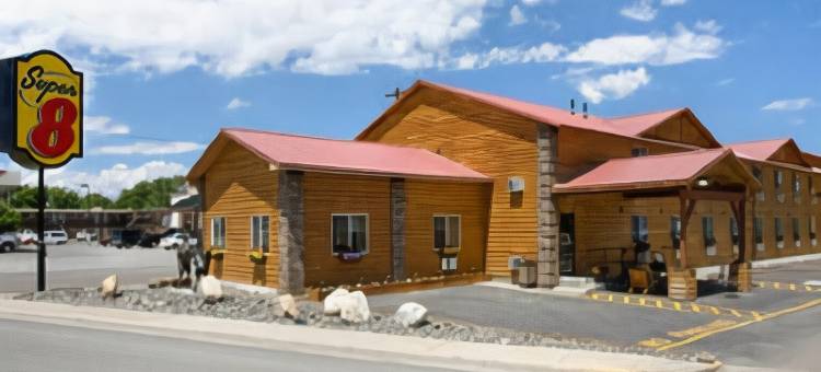 鲍威尔温德姆速8酒店(Super 8 by Wyndham Powell)图片