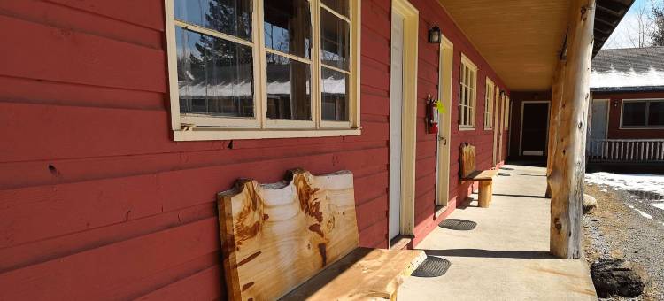 戈尔山北溪郊外小屋(North Creek Lodge at Gore Mountain)图片