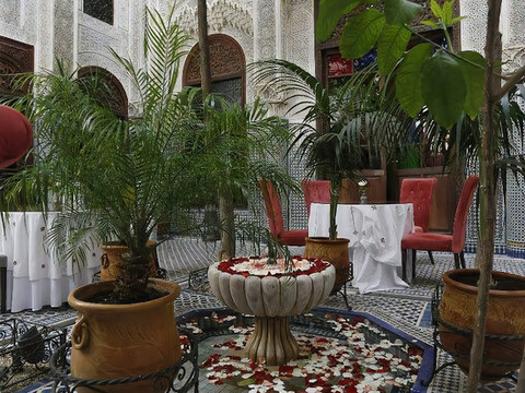 里亚德阿兰亚酒店