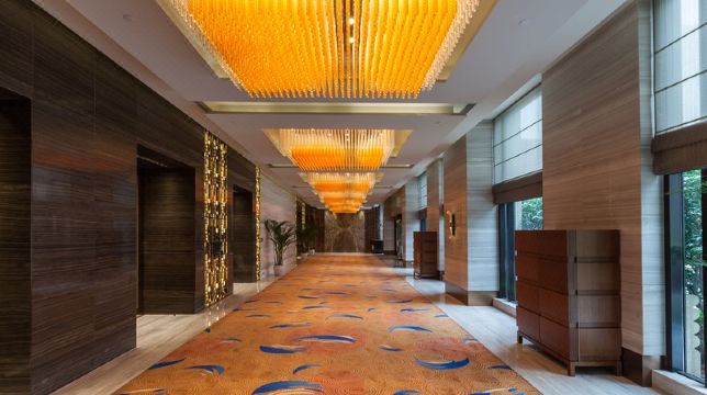 Holiday Inn Shanghai HongqiaoHotel Overview