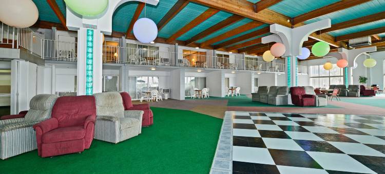 本顿港温德姆豪生酒店(Howard Johnson by Wyndham Benton Harbor/St. Joseph)图片