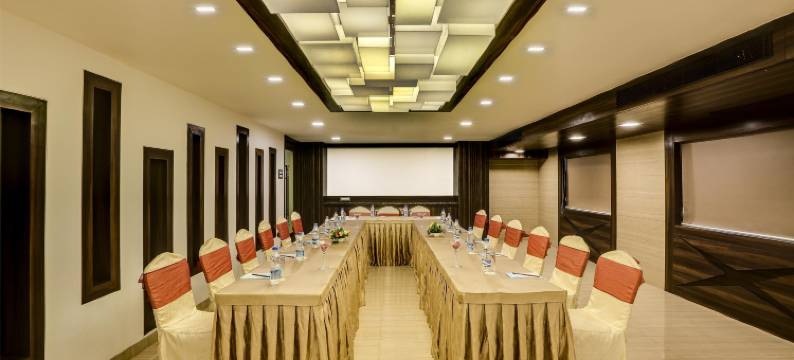 瓦赛黄金战车酒店-水疗酒店(Golden Chariot Vasai - Hotel and Spa)图片