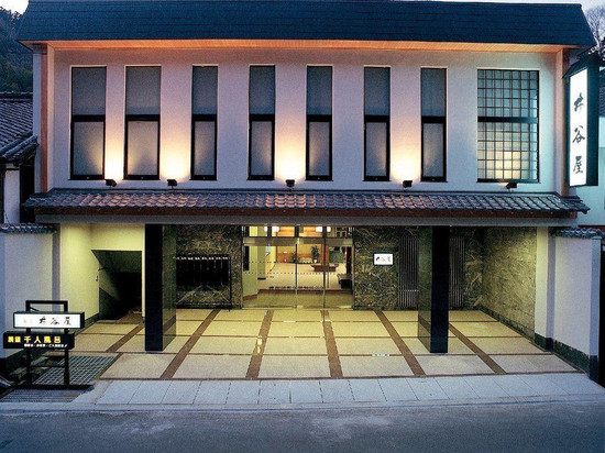 长谷寺汤元井谷屋