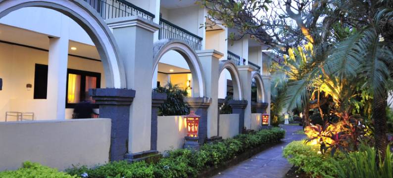 雷吉安乐园酒店(Legian Paradiso Hotel)图片