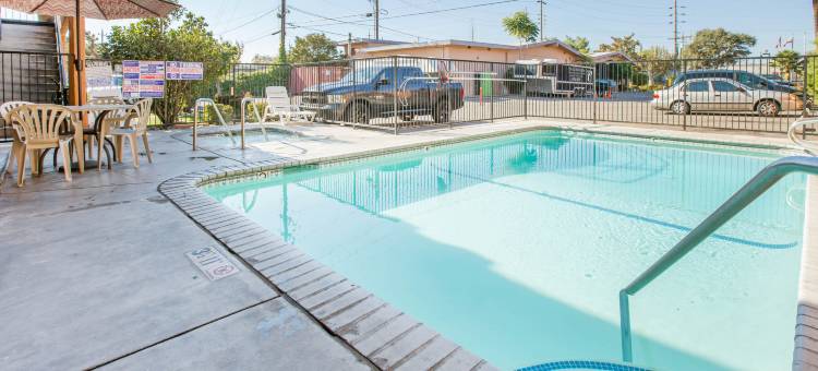 洛迪伊克诺旅馆套房酒店 - 酒乡区(Econo Lodge Inn & Suites Lodi - Wine Country Area)图片