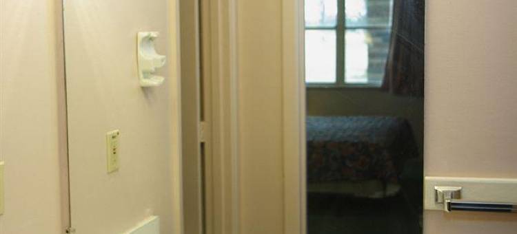 乡村俱乐部酒店及套房(Country Club Inn & Suites)图片