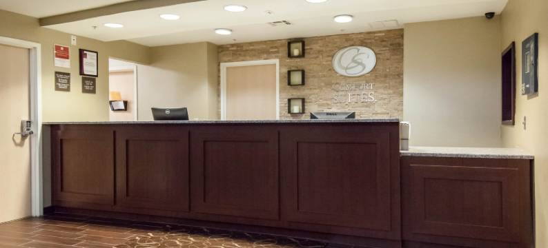 舒适套房酒店-中心/44号州际公路(Comfort Suites Central-I-44)图片