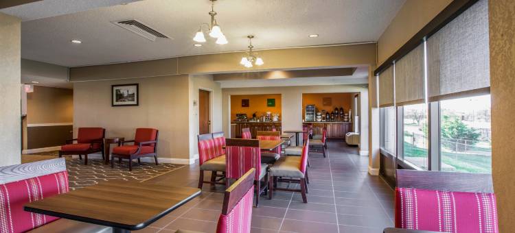 品质套房酒店(Quality Suites)图片