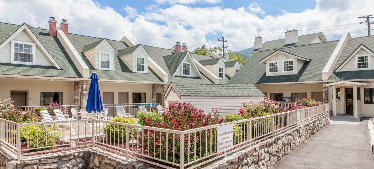会议中心伊克诺套房酒店(Econo Lodge Inn & Suites Gatlinburg at the Convention Center)图片