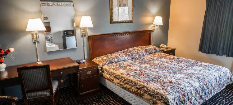 乔利埃特温德姆呗盟酒店(Baymont by Wyndham Joliet)图片