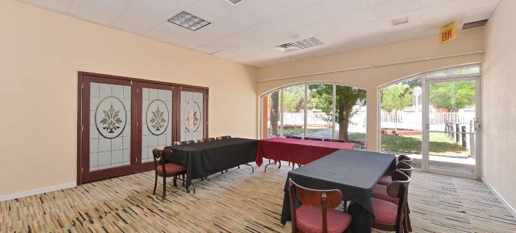 德克萨斯佩科斯6 号汽车旅馆酒店(Motel 6 Pecos, TX)图片