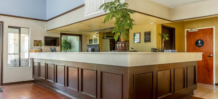 品质套房酒店(Quality Inn & Suites Vacaville)图片