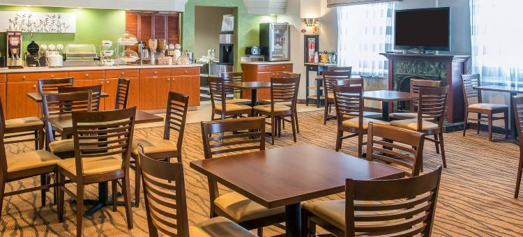 俄勒冈托莱多舒眠套房酒店(Sleep Inn & Suites Oregon - Toledo)图片