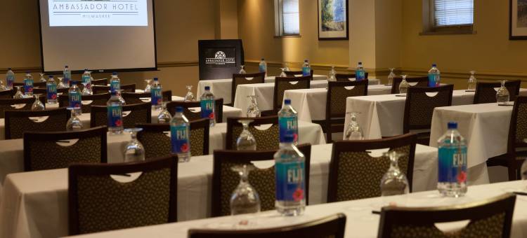 Ambassador Hotel Milwaukee, Trademark Collection by Wyndham图片