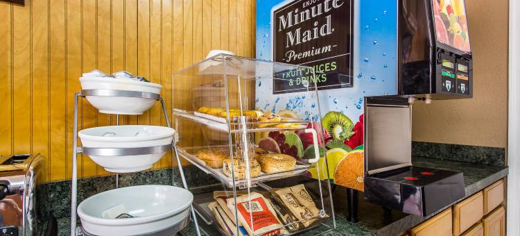 伊丽莎白城伊克诺旅馆(Econo Lodge)图片