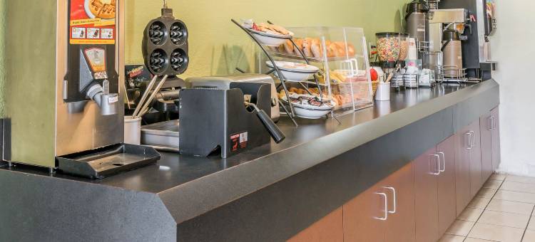 罗德威酒店(Rodeway Inn)图片