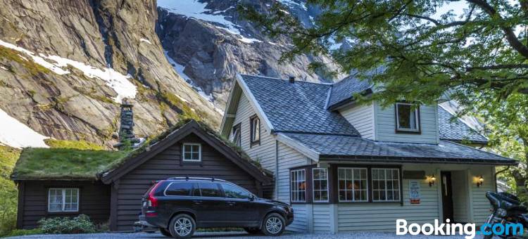 伦德旅客车站酒店(Lunde Turiststasjon)图片