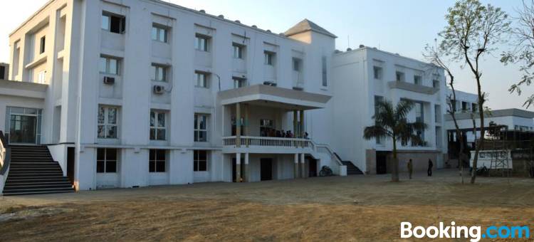 俞拉吉豪华酒店(Hotel Yuvraj DX)图片