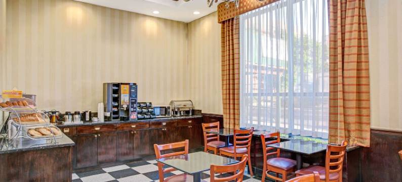 Ramada Jamaica/Queens图片