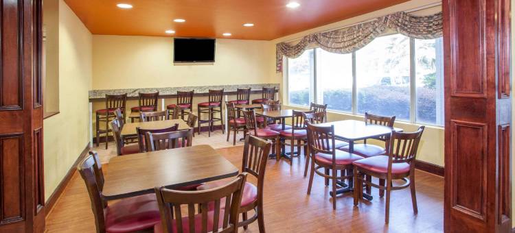 温德姆戴斯酒店-玛丽埃塔-亚特兰大-德尔克路(Days Inn by Wyndham Marietta-Atlanta-Delk Road)图片