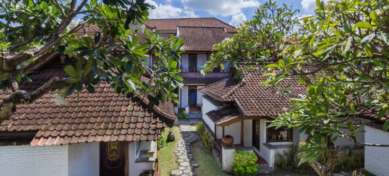 乌塔拉帕德玛 2 号瑞德多兹普拉斯酒店(RedDoorz Plus @ Padma Utara 2)图片