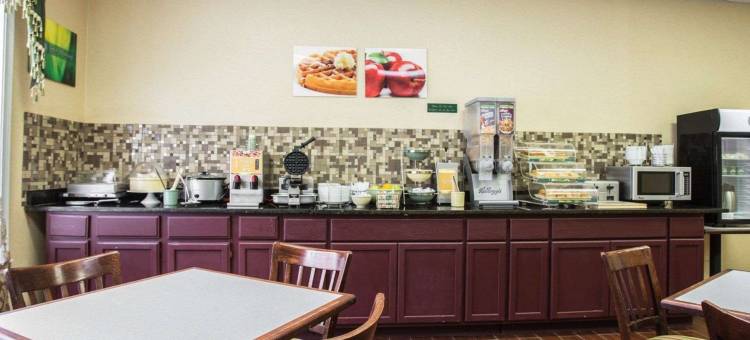 哈比森罗德威酒店(Rodeway Inn Harbison Area)图片