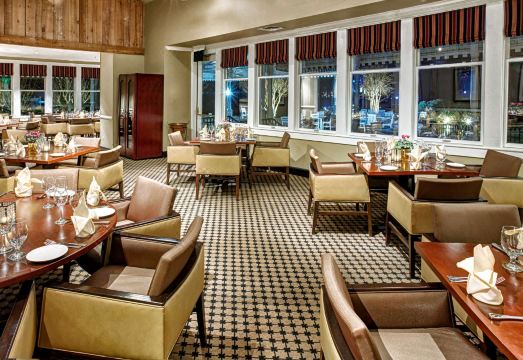 Kingsmill Resort Hotel Overview