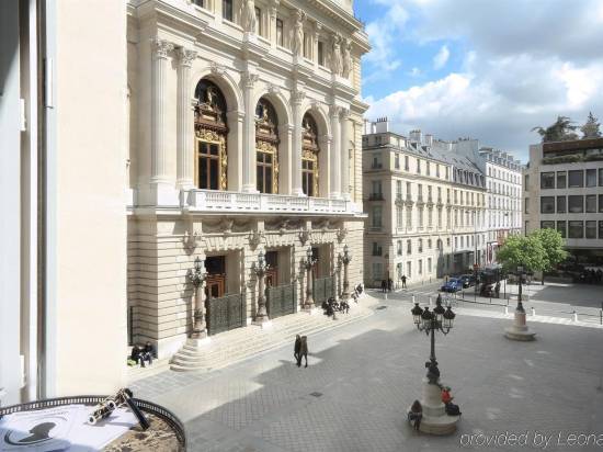 巴黎法瓦爾公館酒店