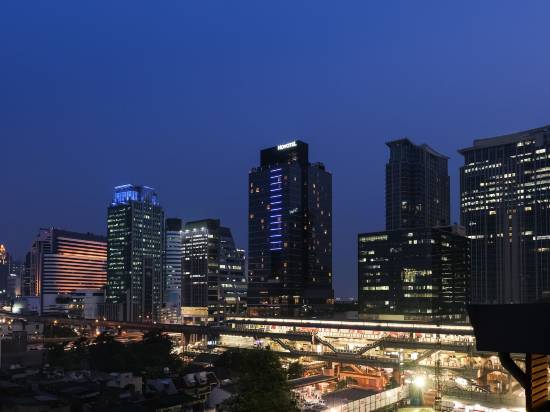 諾富特曼谷素坤逸酒店