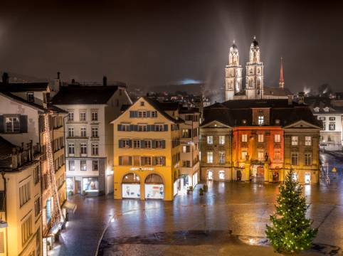 穆斯特富/閲兵廣場樂畢MH6極可意頂層公寓