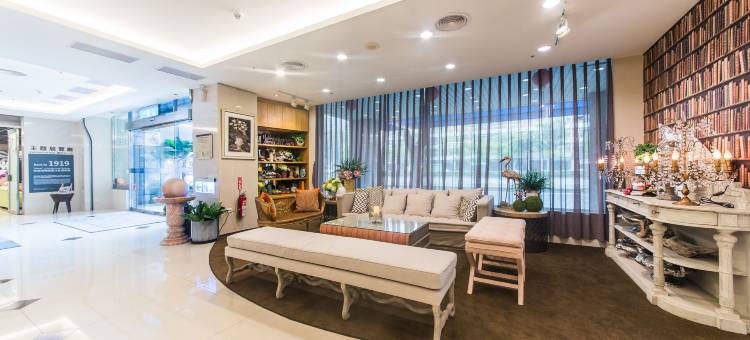 承攜行旅學產文教會館高雄美術館图片