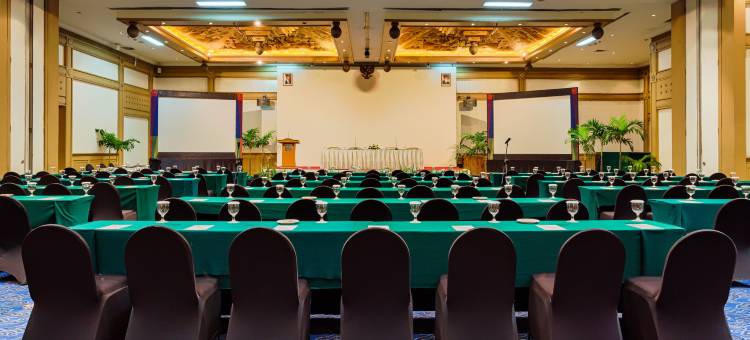 西卡朗萨希德加瓦力宝酒店(Hotel Sahid Jaya Lippo Cikarang)图片