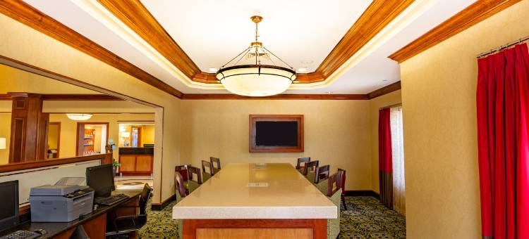 智选假日套房酒店威廉斯堡(Holiday Inn Express & Suites Williamsburg)图片