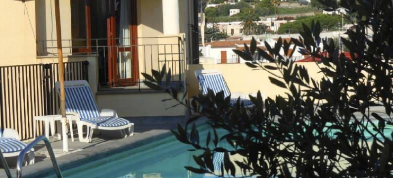 美尼古尼斯别墅酒店(Hotel Villa Meligunis)图片