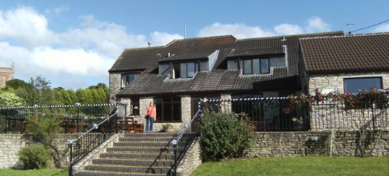 卡梅雷宾馆酒店(Cameley Lodge - Self Catering)图片