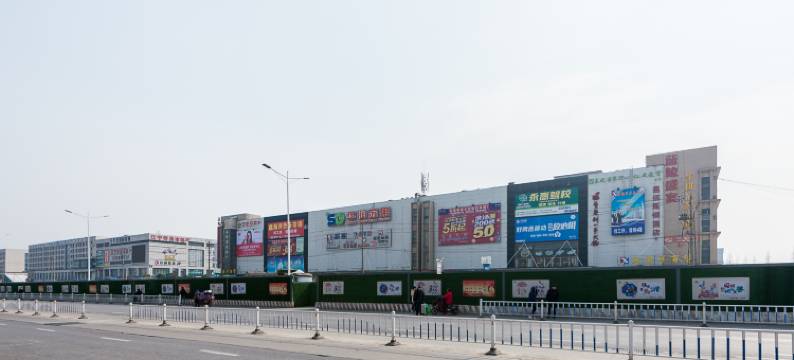 南京一家人宾馆(殷巷新寓诚信大道地铁站店)图片