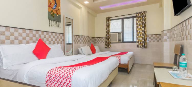 OYO 22048 Trio Hotel图片