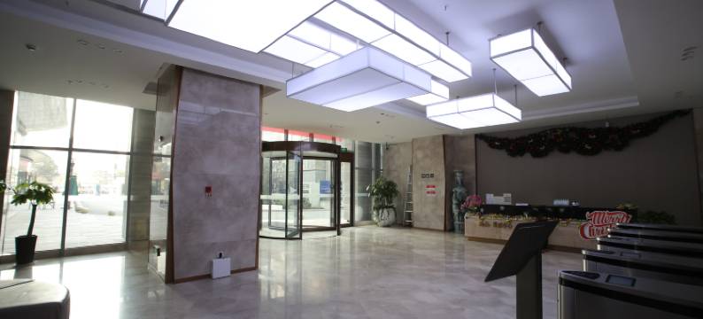 璞丽易展酒店(郑州省人民医院地铁站店)图片