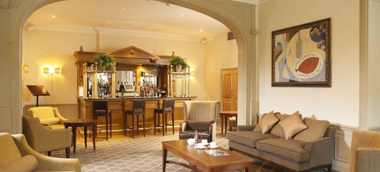 麦克唐纳弗赖姆裡及水疗馆酒店(Macdonald Frimley Hall Hotel and Spa)图片