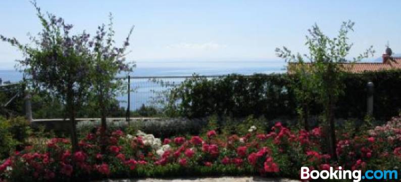 依瑞斯住宿加早餐别墅(Bed and Breakfast Villa Iris)图片