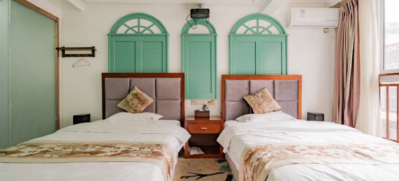 丹巴雍吉酒店图片