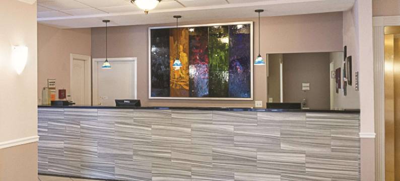 斯莱德尔北岸地区拉昆塔温德姆套房酒店(La Quinta Inn & Suites by Wyndham Slidell North Shore)图片