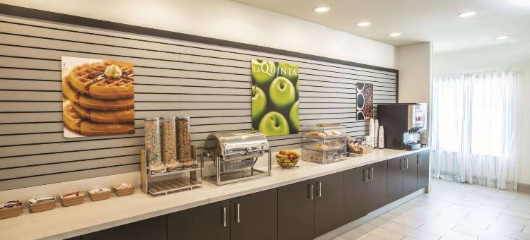 哈蒂斯堡-I-59拉昆塔温德姆套房酒店(La Quinta Inn & Suites by Wyndham Hattiesburg - I-59)图片