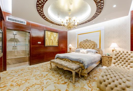 Guangyuan International HotelHotel Overview