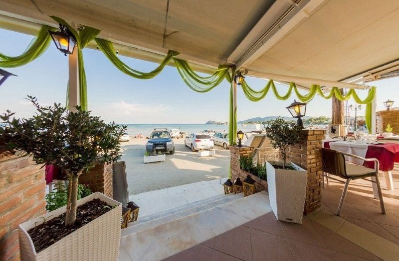 mouria studios & apartments laganas