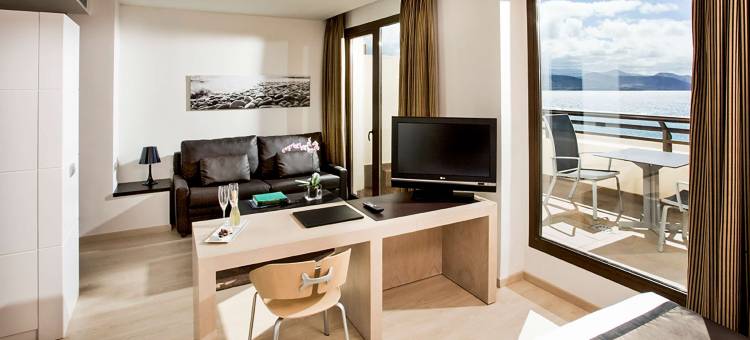 拉斯帕尔马斯蒂戈坦克里斯蒂娜酒店-限成人(Hotel Cristina by Tigotan Las Palmas - Adults Only)图片