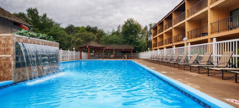 辛德尔斯贝斯特韦斯特套房酒店(Best Western Ambassador Inn  Suites)图片