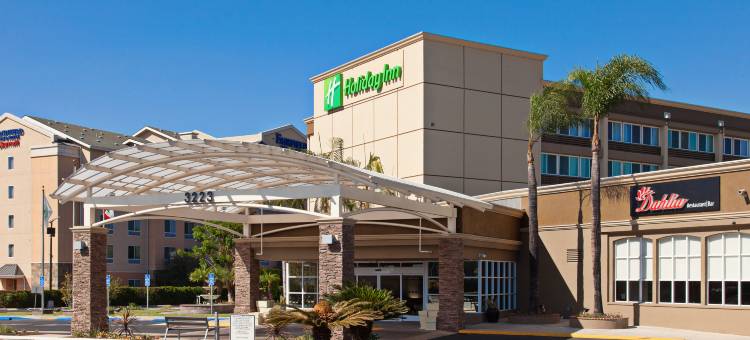 西科维纳假日酒店(Holiday Inn West Covina, an IHG Hotel)图片