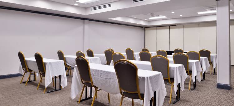卡尔森乡村旅馆及套房罗利-达勒姆机场北卡罗来纳州(Country Inn & Suites by Radisson Raleigh-Durham Airport NC)图片